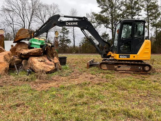 2022 Mini excavadora John Deere 26G