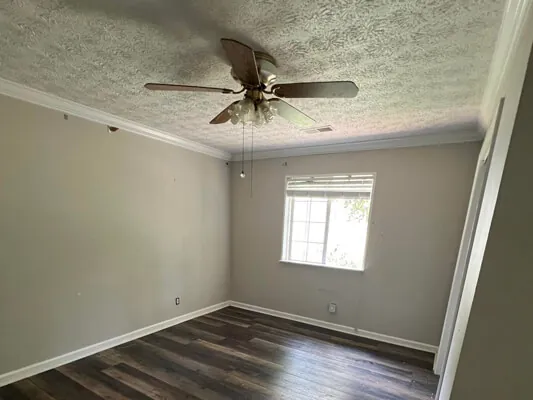 Half an acre in Alabaster — Photo 6