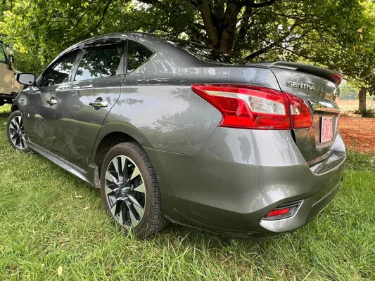 2019 Nissan Sentra — Foto 2