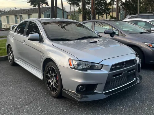 2010 Mitsubishi Evo X MR — Photo 2