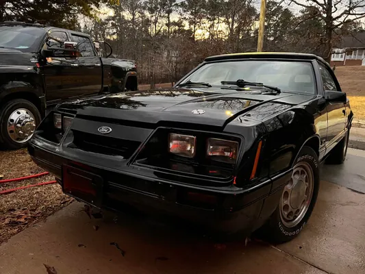1986 Ford Mustang — Photo 2
