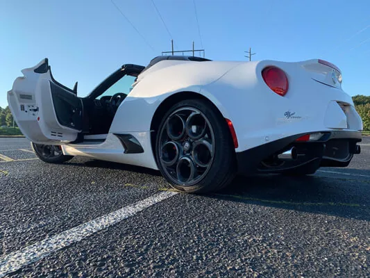 2020 Alfa Romeo 4C — Foto 3