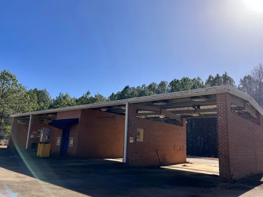 Car wash on half an acre — Photo 4