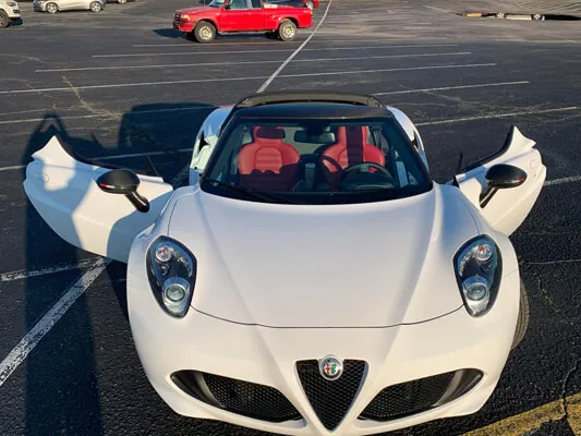 2020 Alfa Romeo 4C — Foto 4