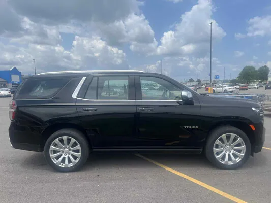 2024 Chevy Tahoe — Foto 2